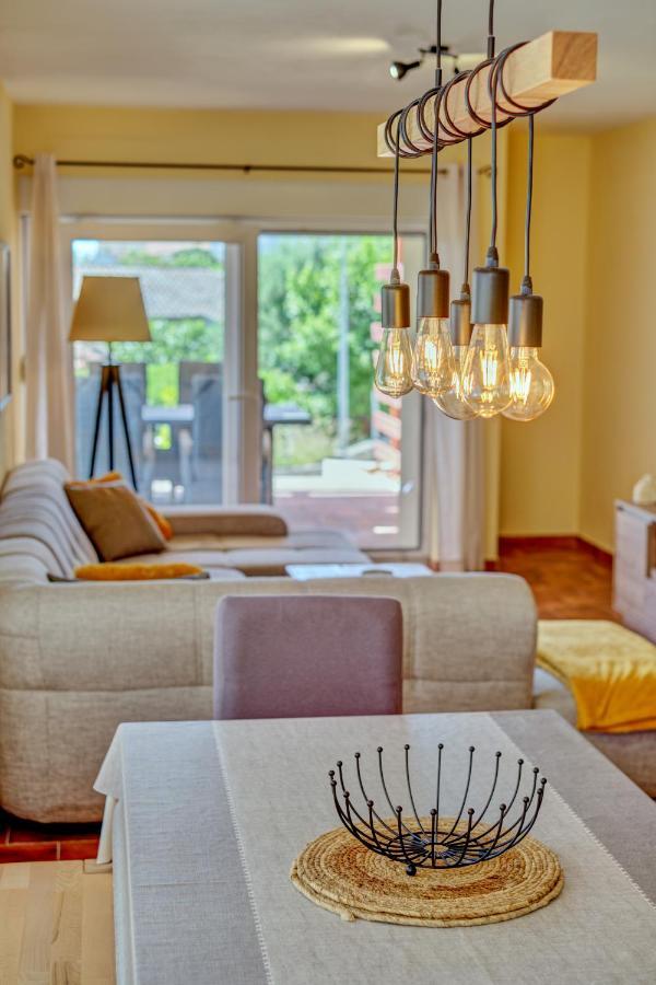 Anovi Holiday Homes By Litto Трогир Экстерьер фото